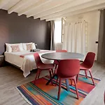 Quarto em Acomodações Particulares Annama Coliving