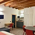 Annama Coliving Quarto em Acomodações Particulares *