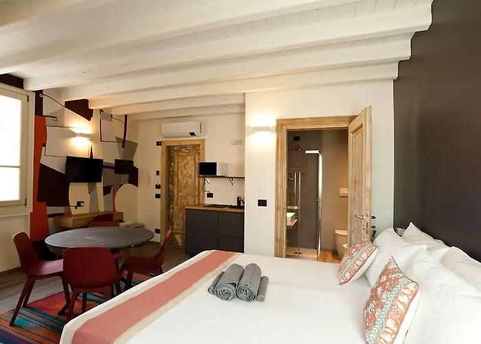 Annama Coliving * Брешія